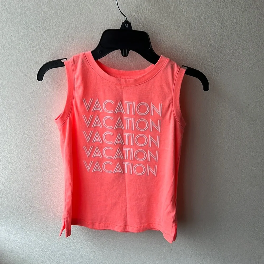 Gap kids small vacation tank.